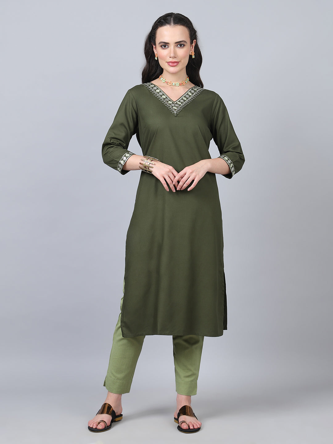 Flamboyant Green Solid Straight Women Kurta 1st