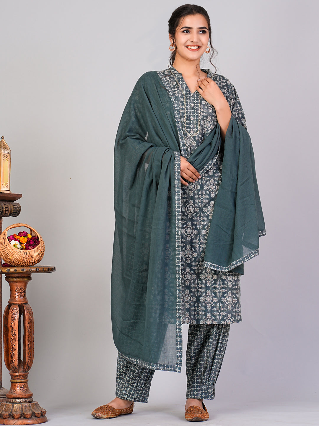 Flamboyant Women Green Ethnic Motifs Floral Print Kurta with Trousers & Dupatta By Flamboyant 3 pcs set kurta kurta set Pant Women kurta set