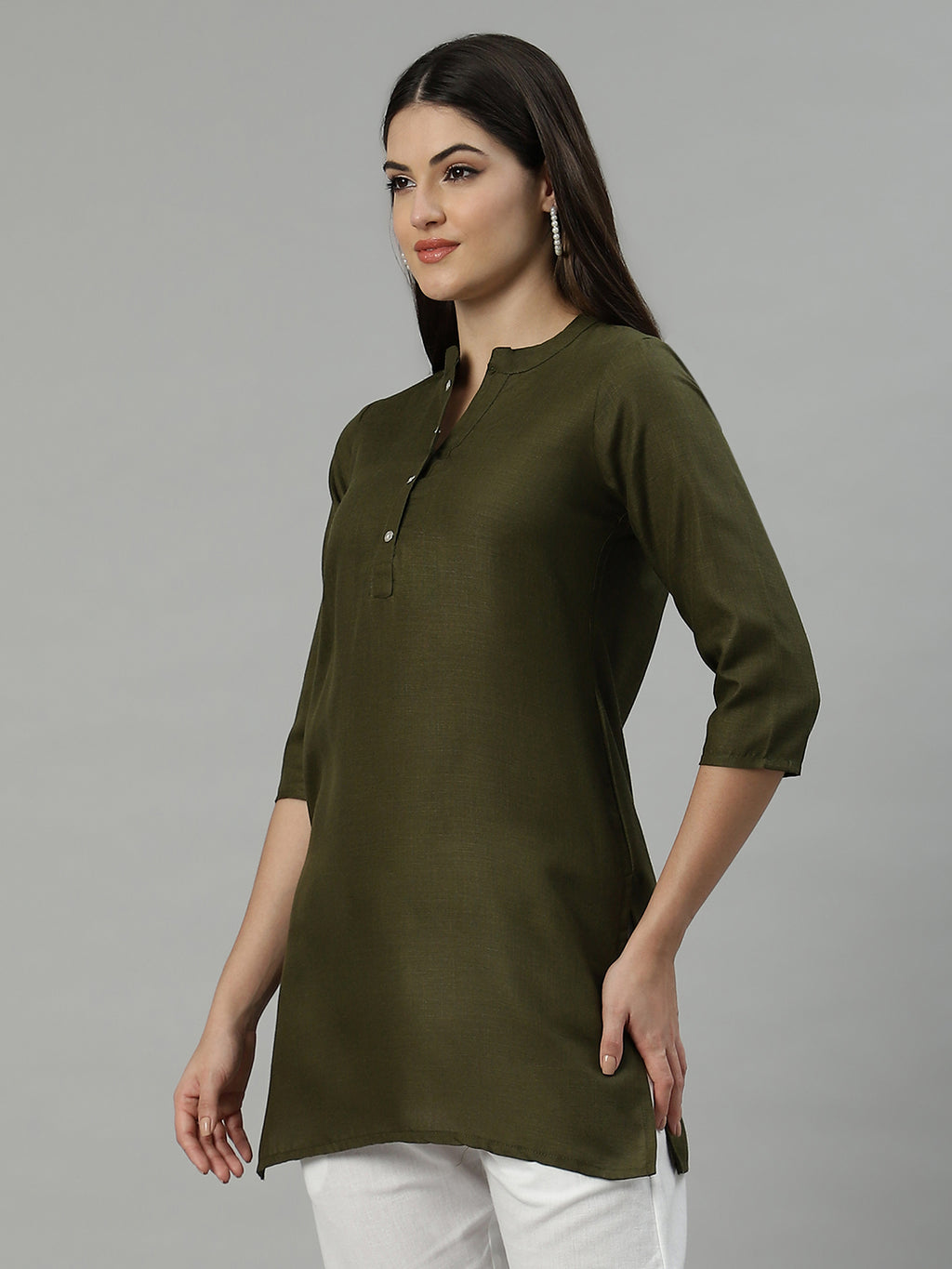Flamboyant Cotton Solid A-line Women Kurti