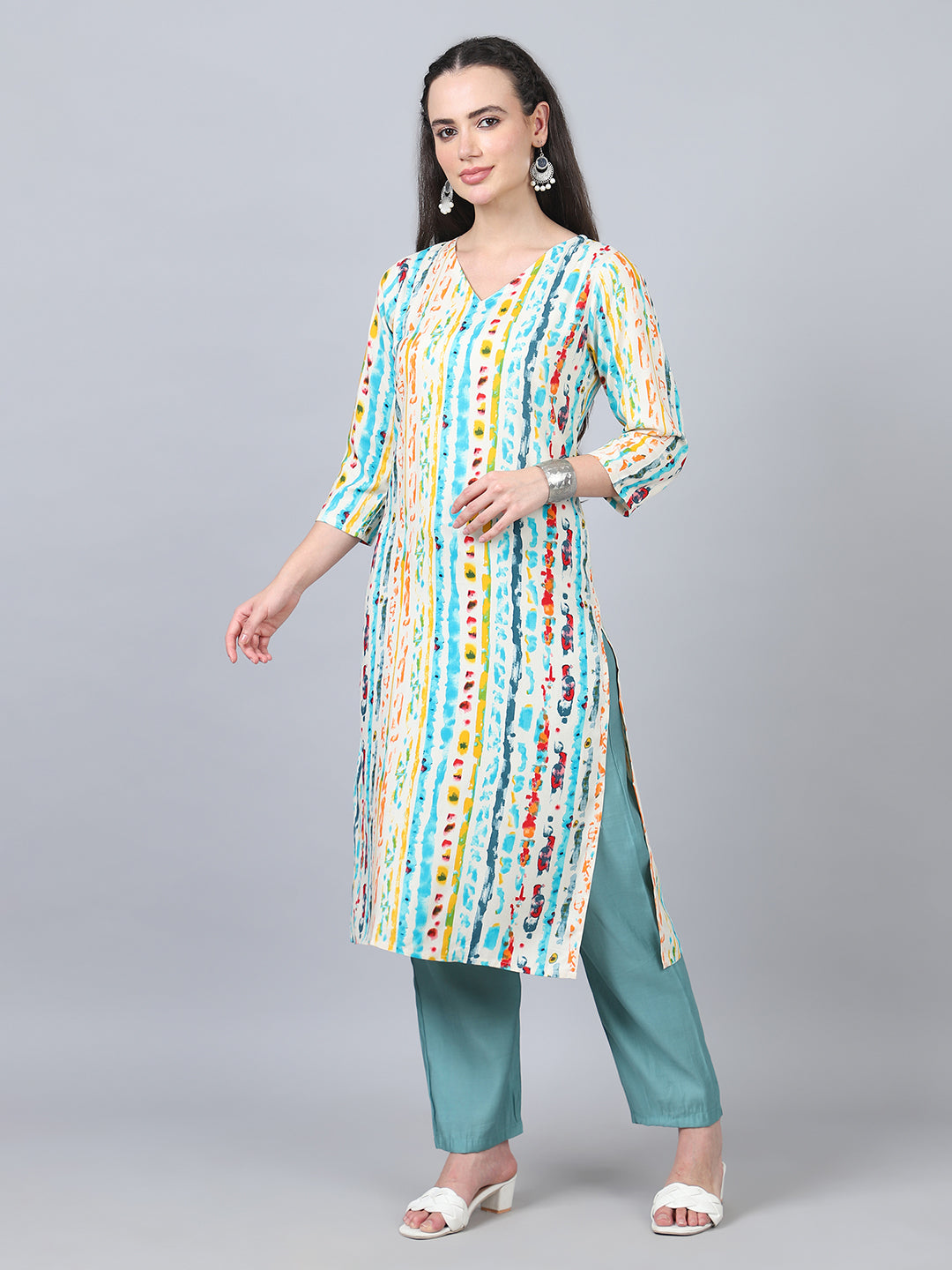 Flamboyant Beige Printed Straight Women's Kurti