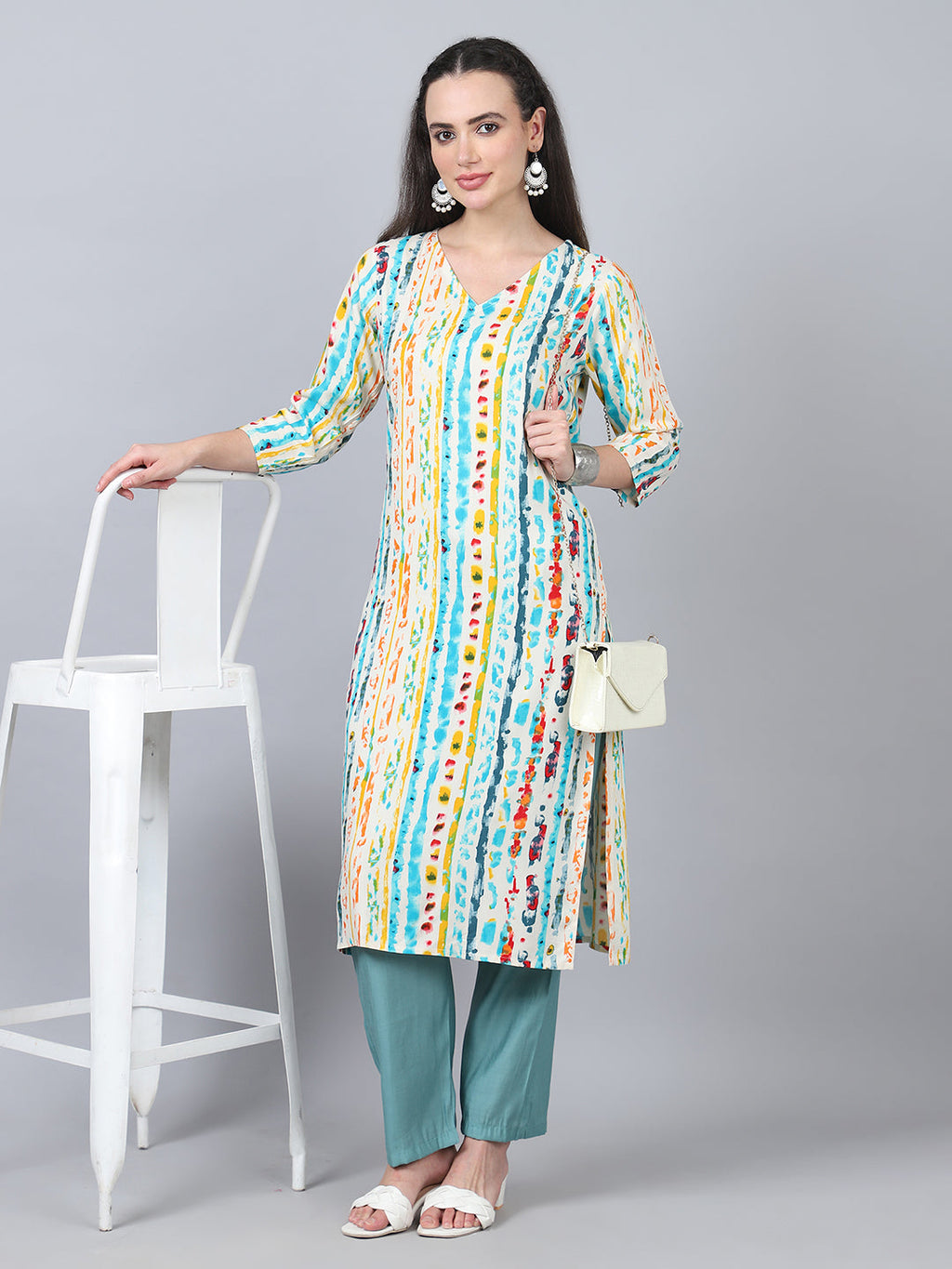 Flamboyant Beige Printed Straight Women's Kurti