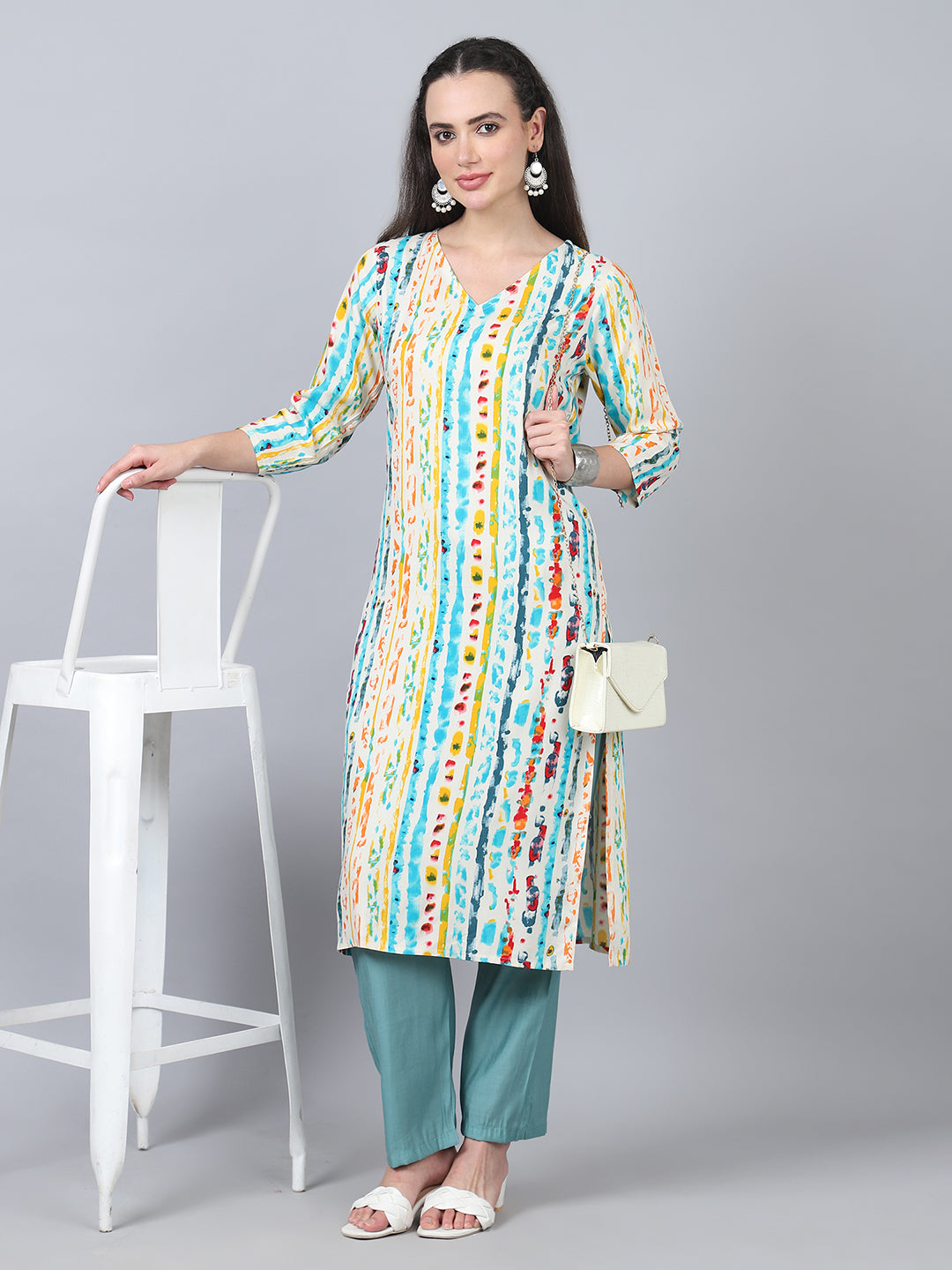 Flamboyant Beige Printed Straight Women's Kurti