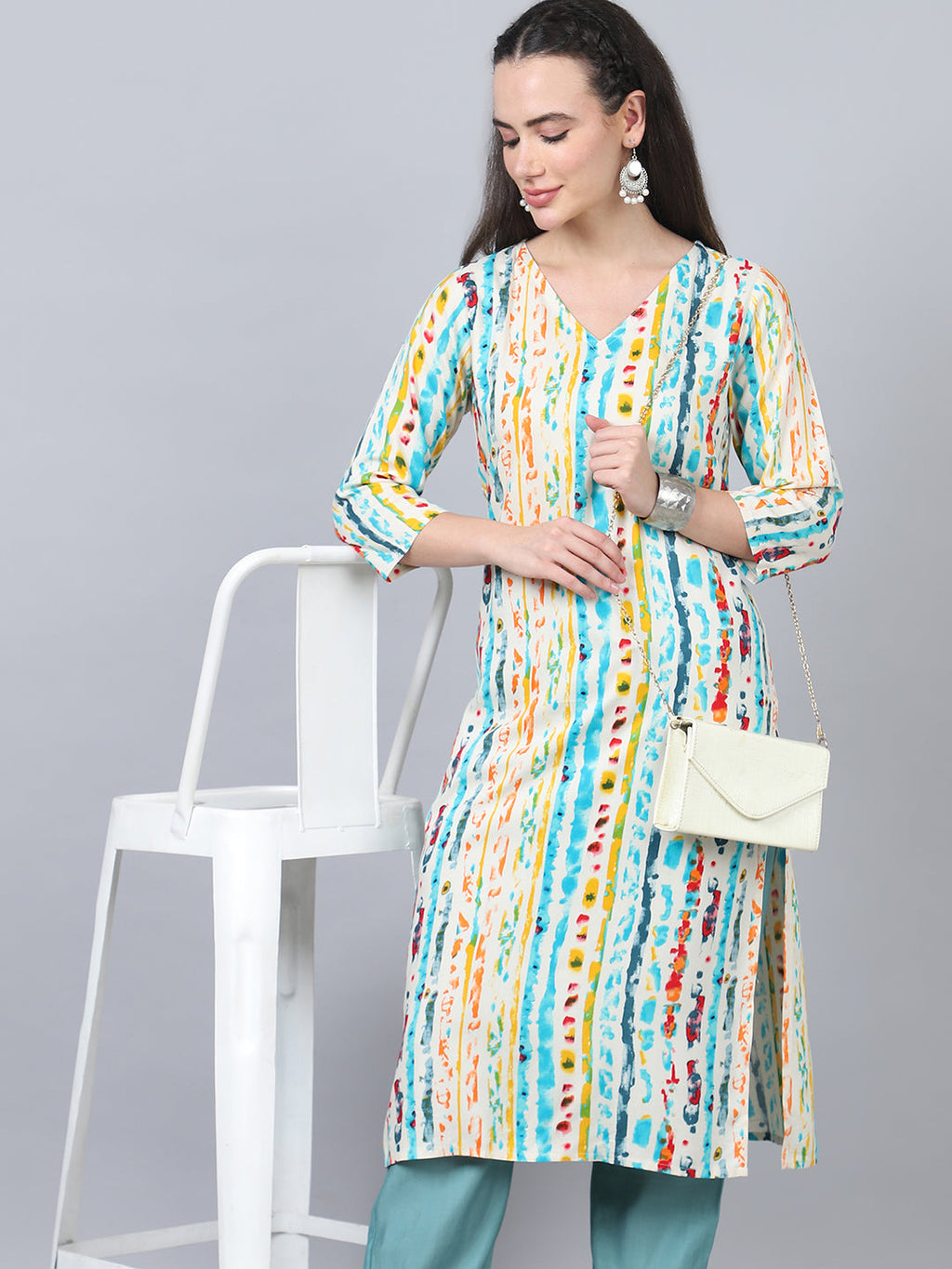 Flamboyant Beige Printed Straight Women's Kurti
