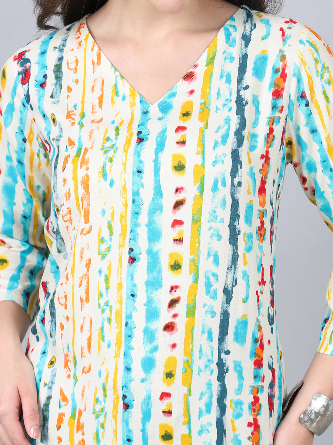 Flamboyant Beige Printed Straight Women's Kurti