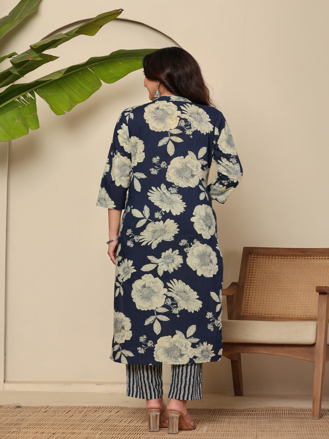 Women Printed Regular Pure Cotton Kurta With Trousers & Dupatta