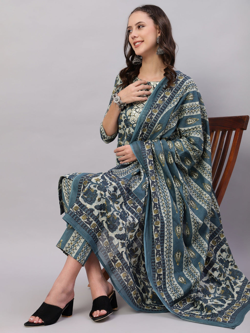 FLAMBOYANTTREND Blue Ethnic Motifs Floral Print Kurta with Trousers & Dupatta By Flamboyant 3 pcs set kurta kurta set Pant Women kurta set
