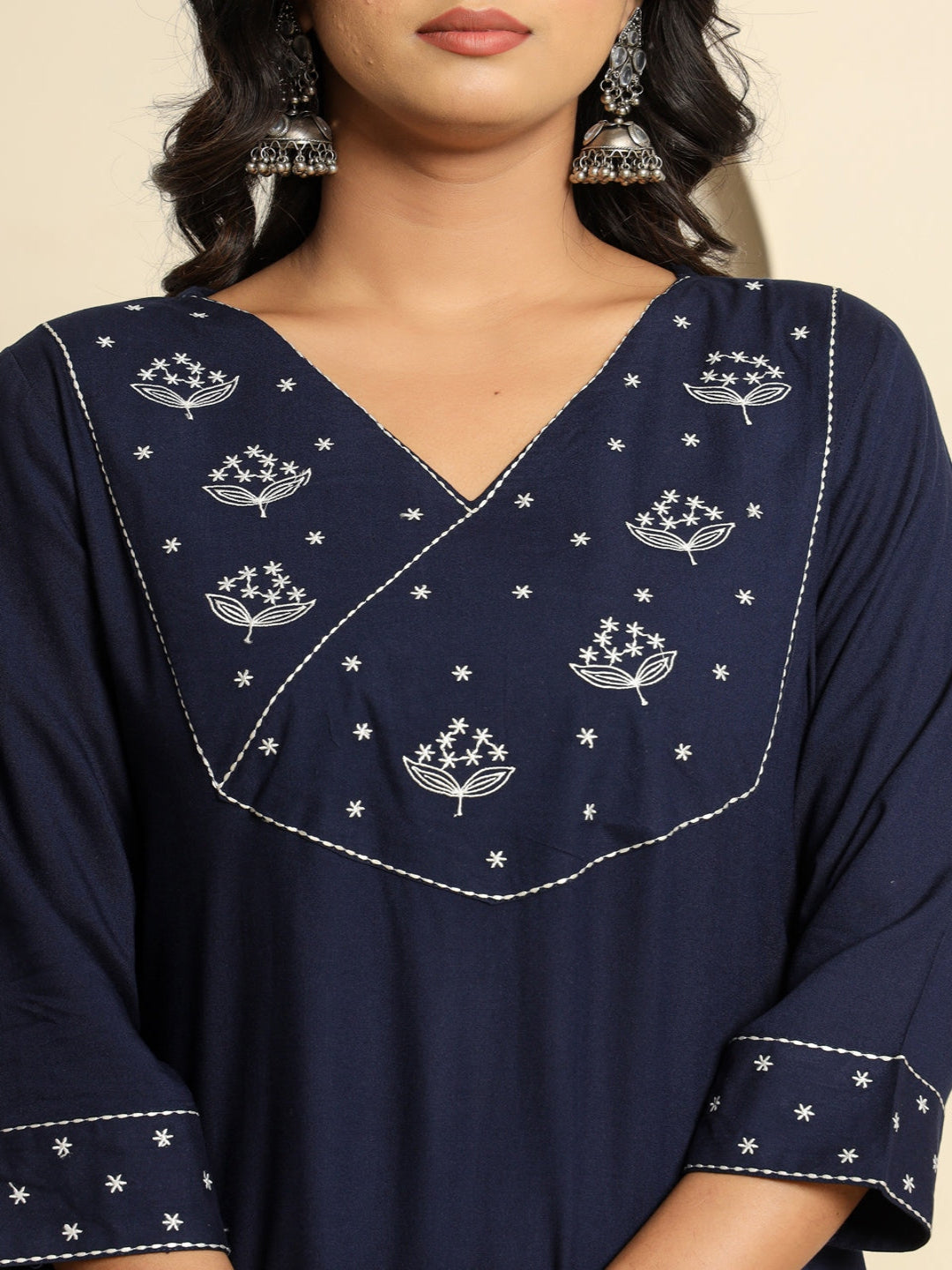 Blue Royan Straight Kurta with Embroidered V- Nack and Pant with Dupatta 3rd
