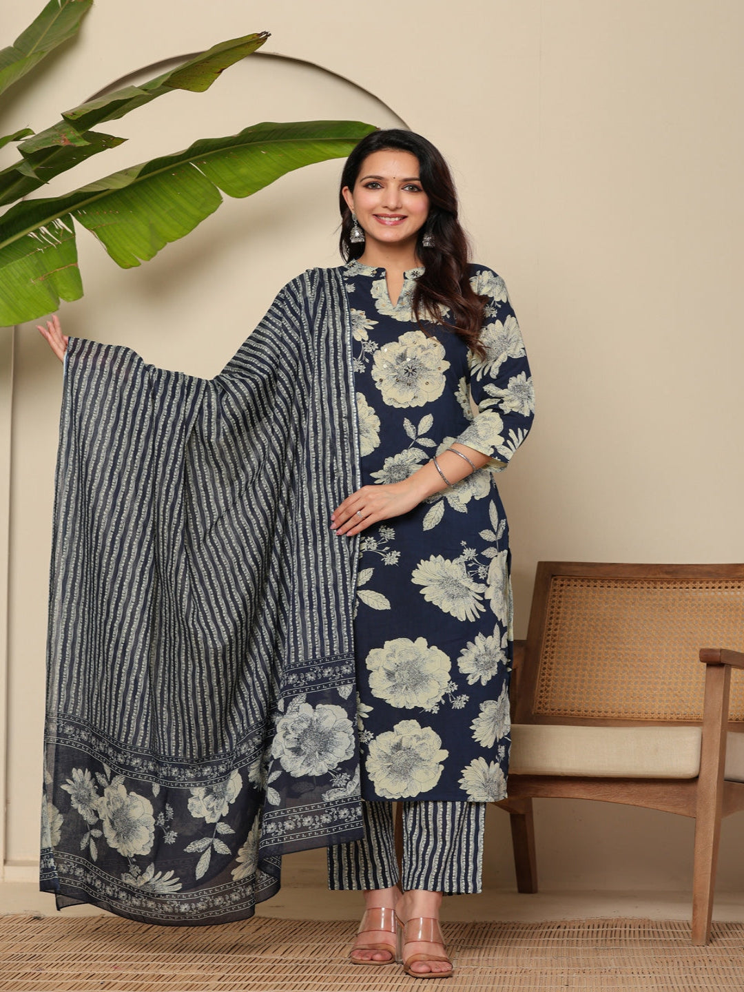 Flamboyant Women Printed Blue Regular Pure Cotton Kurta With Trousers & Dupatta