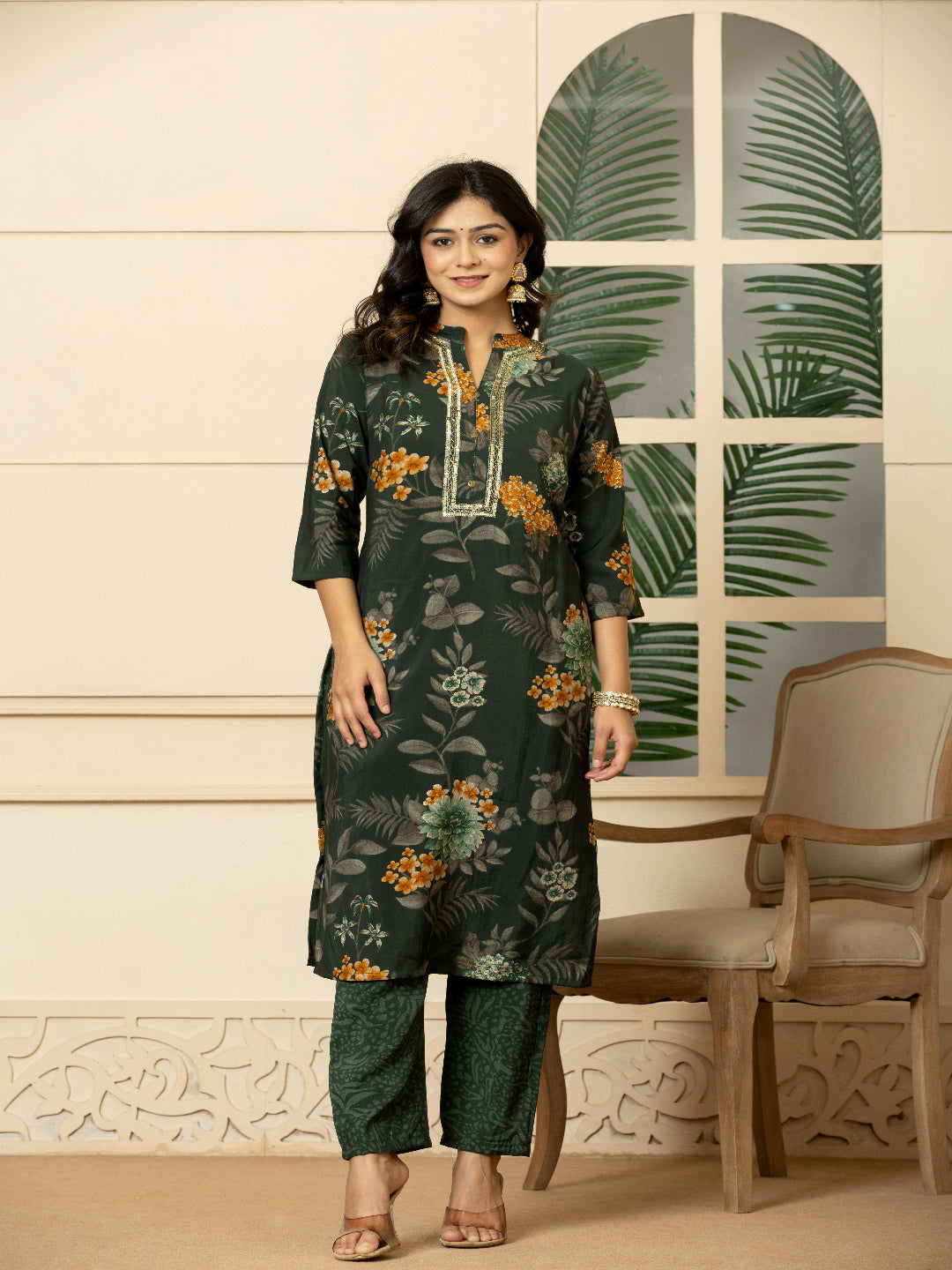 Green Modal chanderi Straight Kurta with Embroidered Collar and Pant with Dupatta 5th