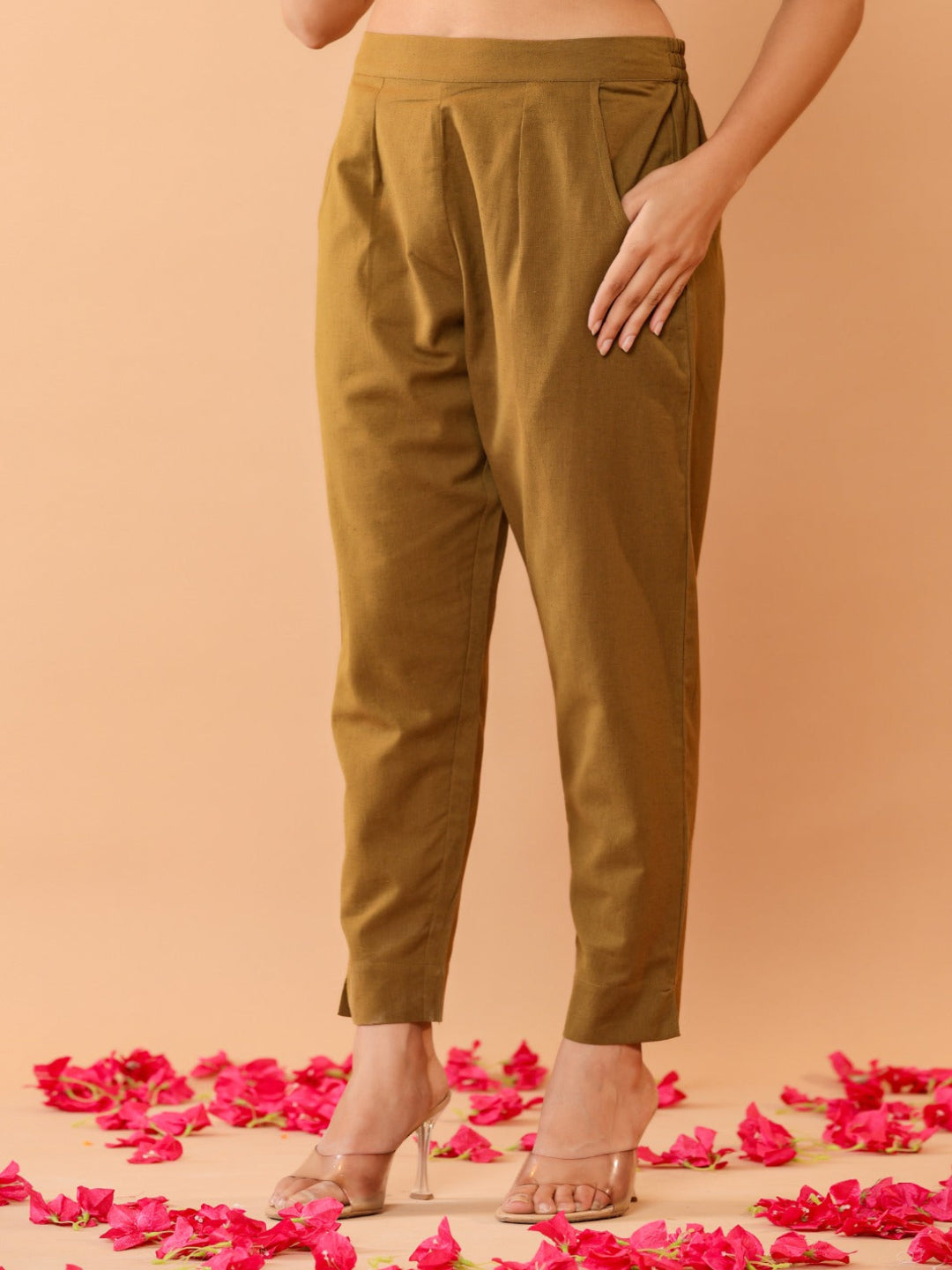 Flamboyant Mehndi-Green Cassual Solid Women Pant. 1st
