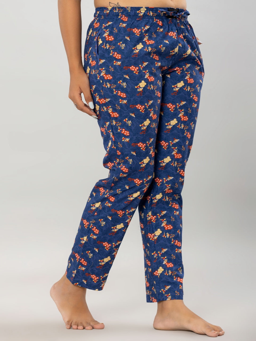 Soft Cotton Fabric of Flamboyant Floral Print Pajama