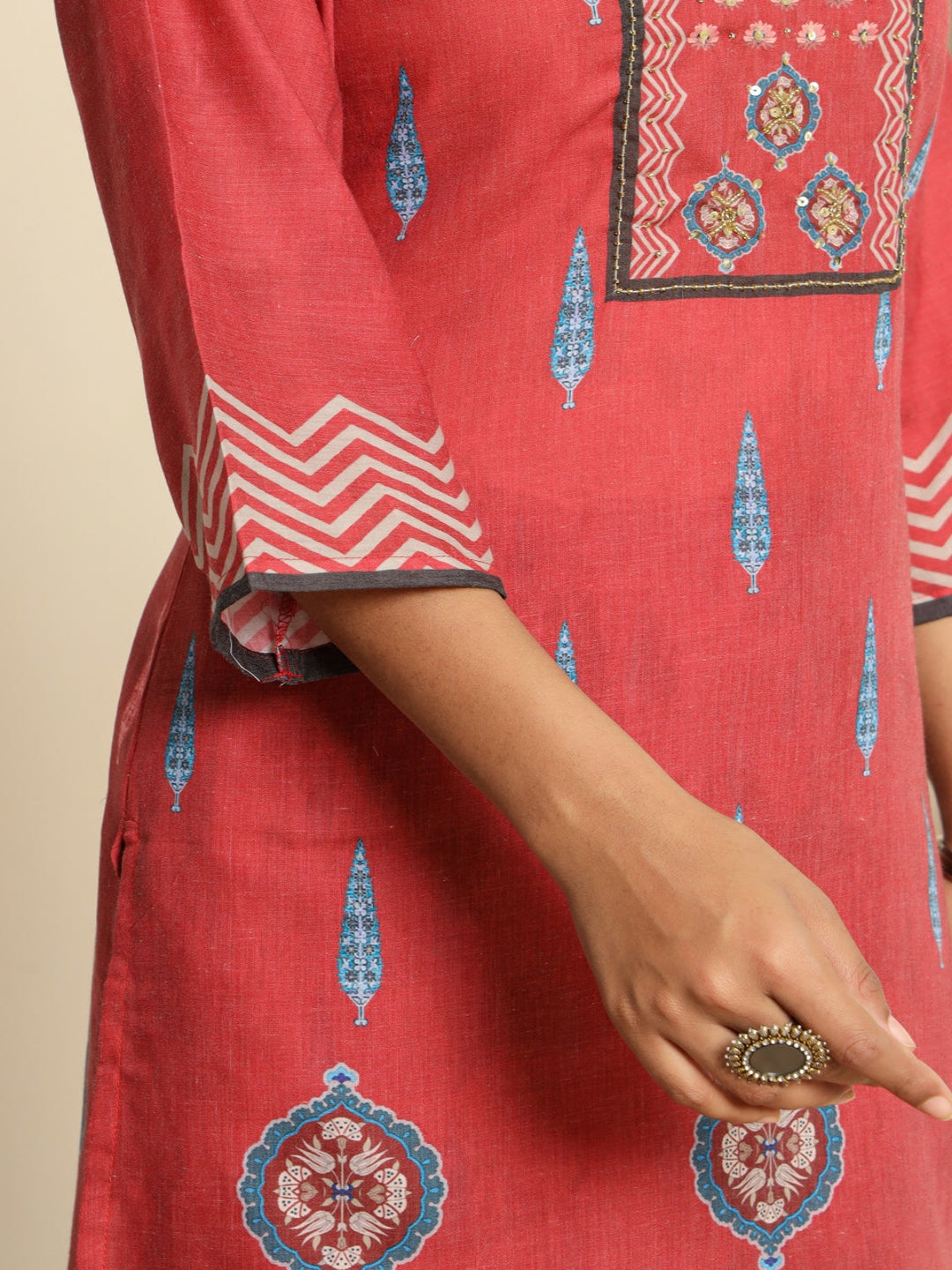 Women Printed Red Regular Pure Cotton Kurta With Trousers & Dupatta
