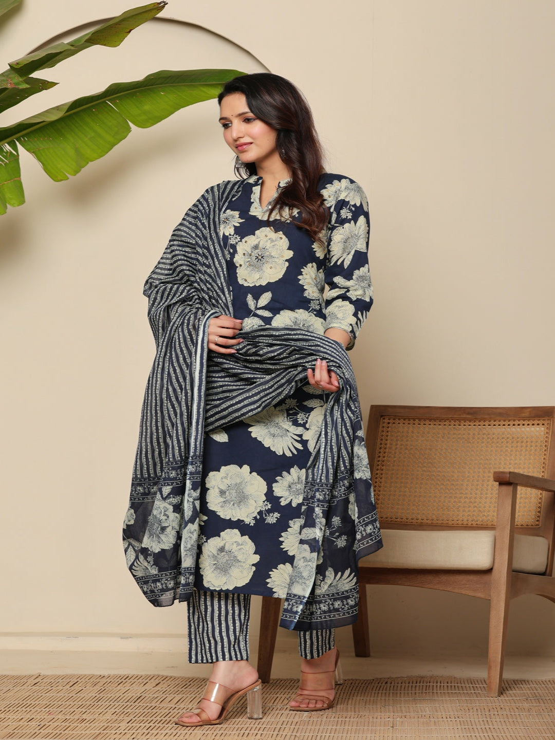 Women Printed Regular Pure Cotton Kurta With Trousers & Dupatta