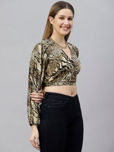Load image into Gallery viewer, Animal Print Crop Top
