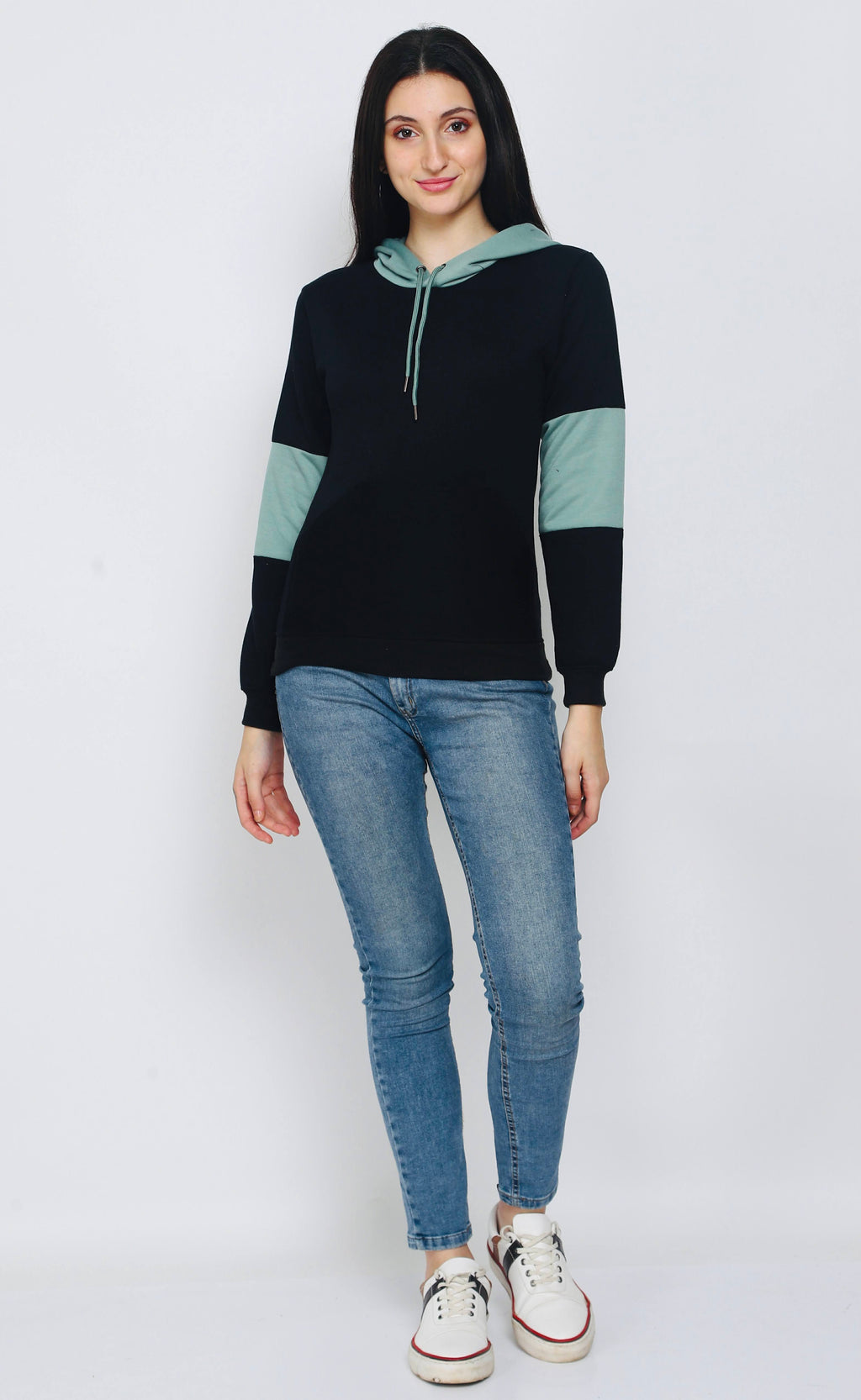 FLAMBOYANTTREND Colorblock Black Hoodie By Flamboyant Women's Hoodie