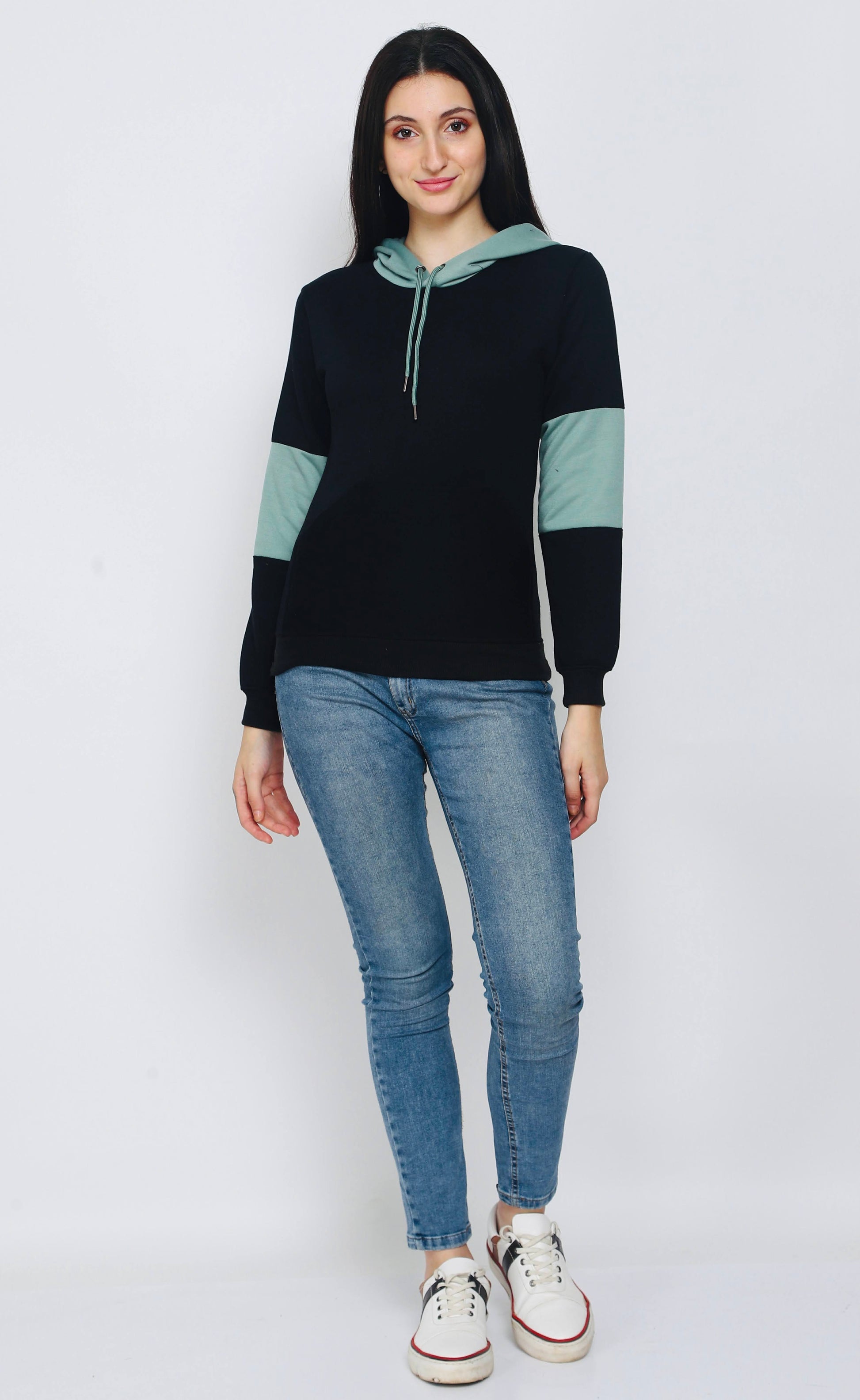 FLAMBOYANTTREND Colorblock Black Hoodie By Flamboyant Women's Hoodie