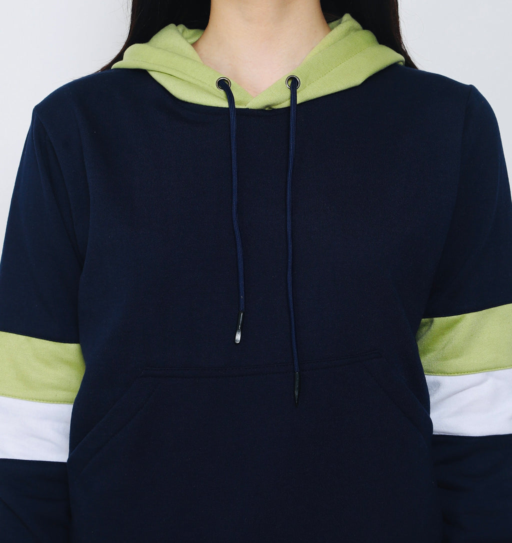FLAMBOYANTTREND Colorblock Navy Blue Hoodie By Flamboyant Women's Hoodie