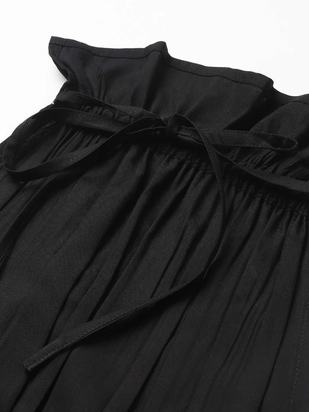Flamboyant Women Solid Black Sleeveless Backless 5th

