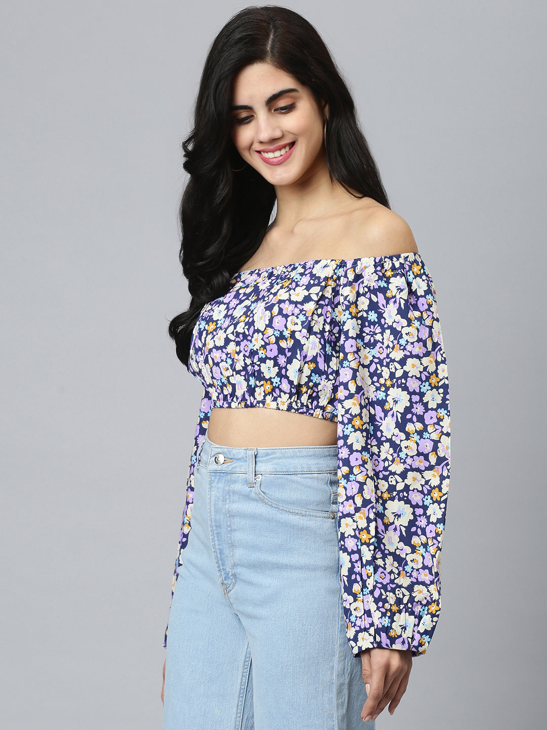 FLAMBOYANTTREND Blue Floral Crop Top By Flamboyant Top