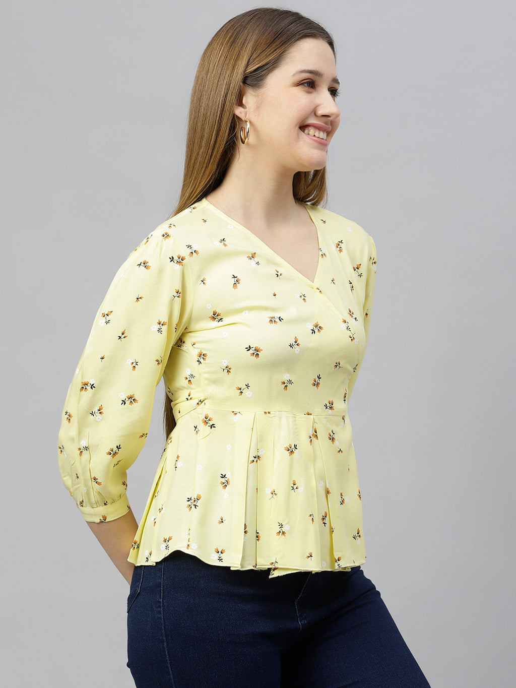 FLAMBOYANTTREND Floral Printed Top By Flamboyant Top