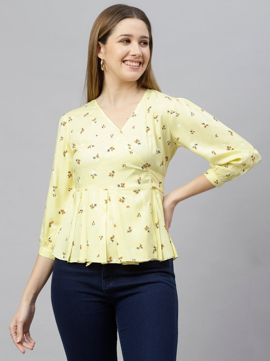 FLAMBOYANTTREND Floral Printed Top By Flamboyant Top