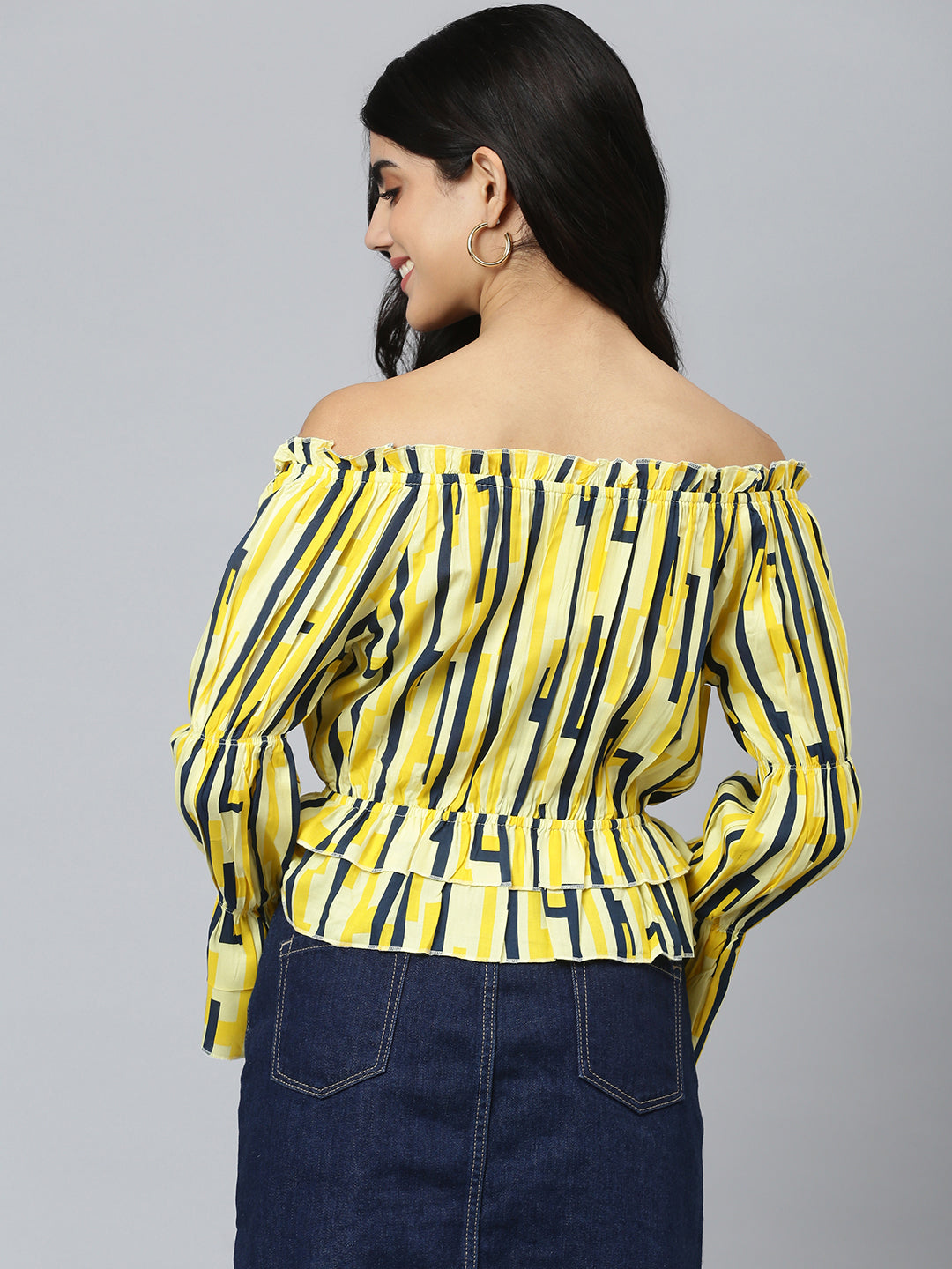 FLAMBOYANTTREND Yellow Balloon Fit Top By Flamboyant Top